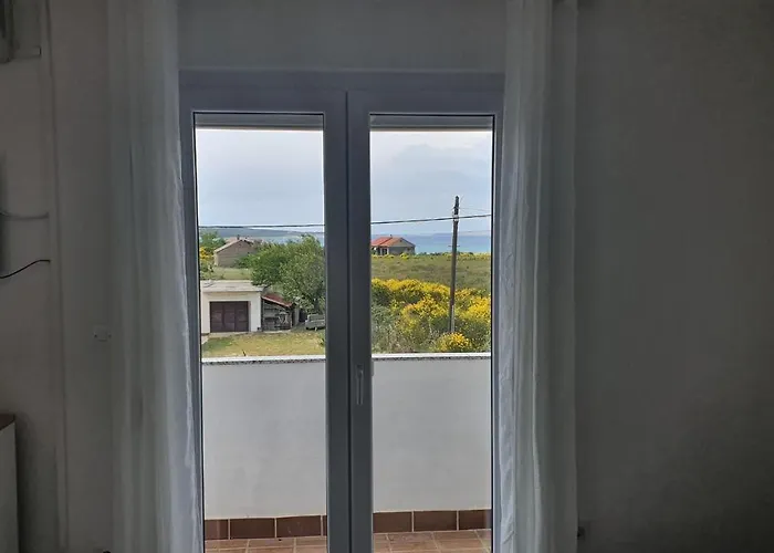 1 Apartament *